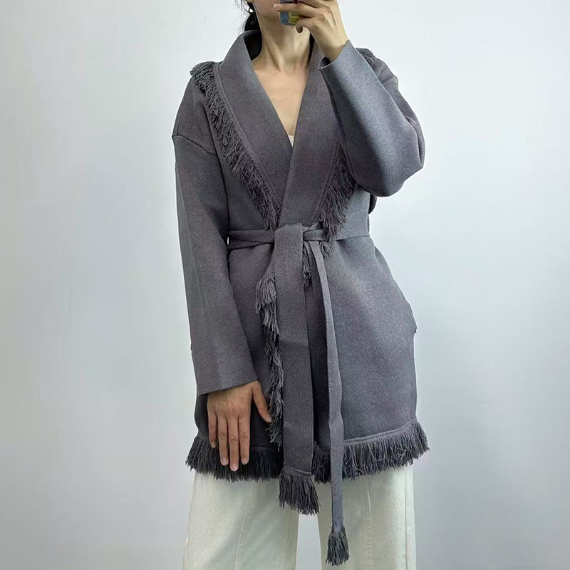 Ladies fringed long wool knit  - Office High Tech 评论和价格