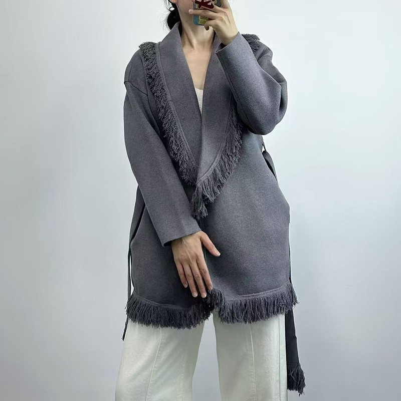 Ladies fringed long wool knit  - Office High Tech 评论和价格