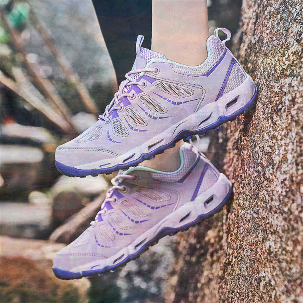 Sumer Round Tip Silver Sneaker - Office Tech For Men 评论和价格