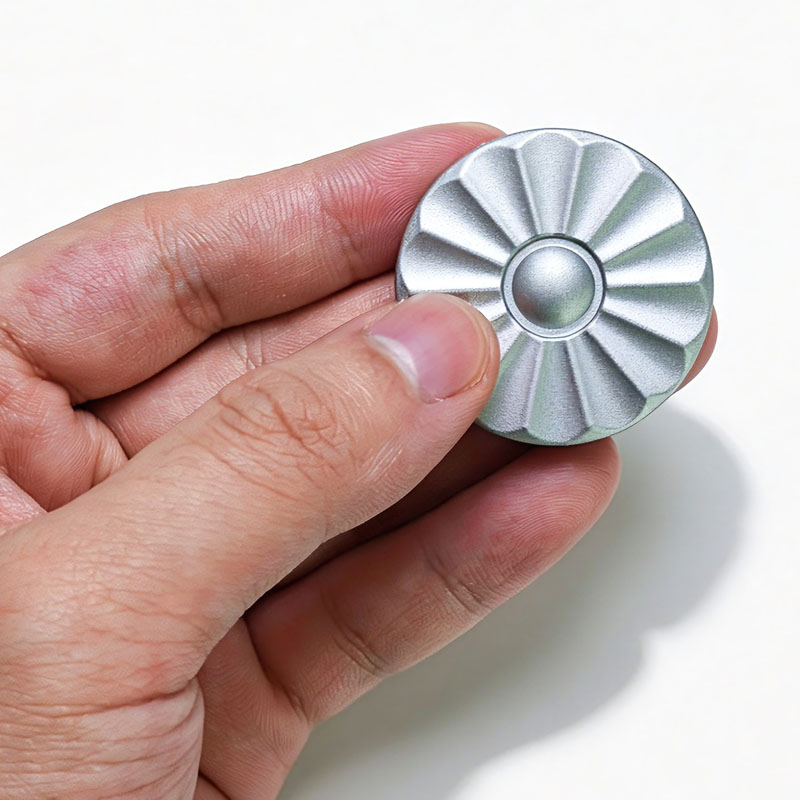 Petal Magnetic Haptic Coin Fid - Cool Office Tech Gadgets 评论和价格
